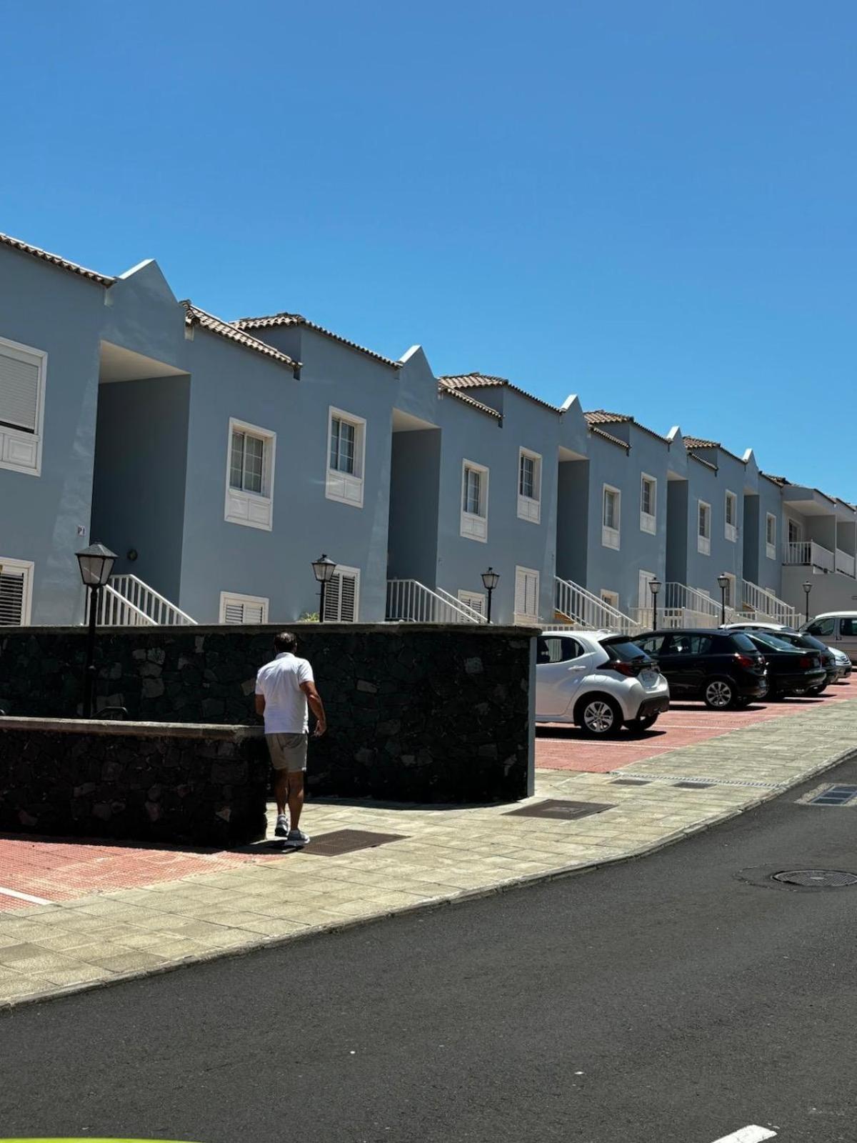 Apartamento Hans San Antonio  エクステリア 写真