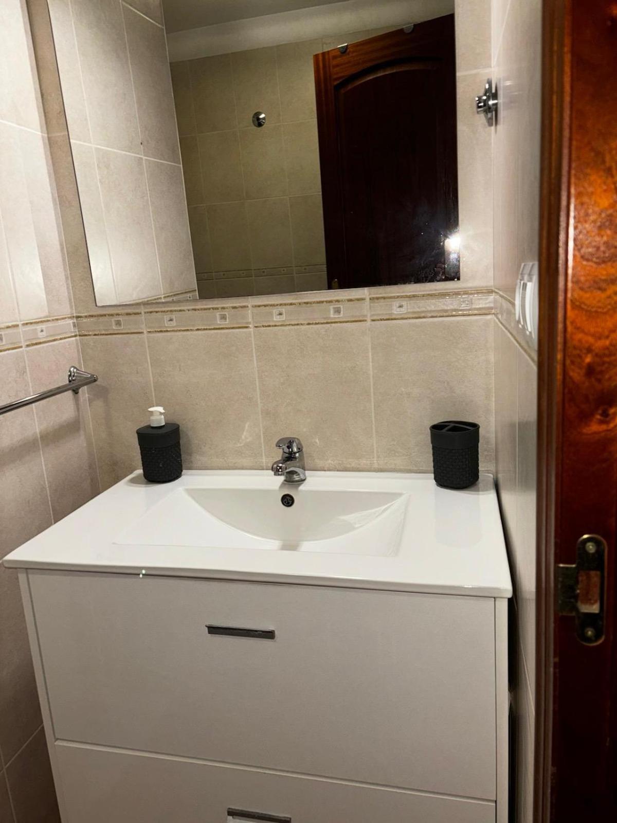 Apartamento Hans San Antonio  エクステリア 写真