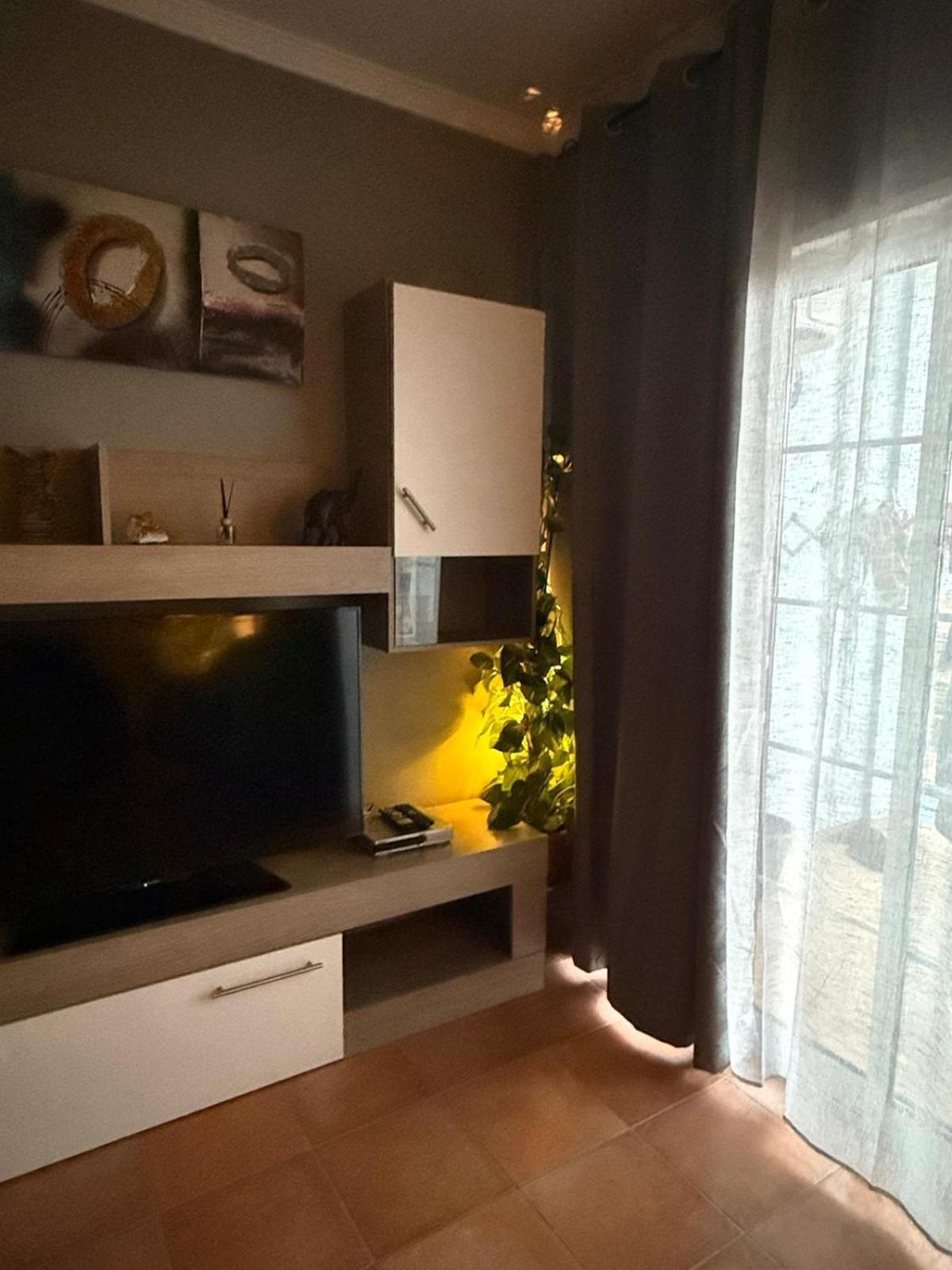 Apartamento Hans San Antonio  エクステリア 写真